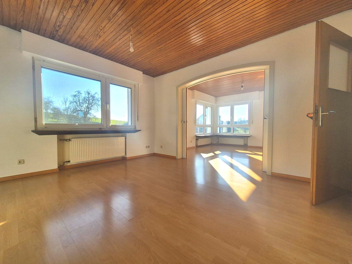 ...ersten OG steht frei