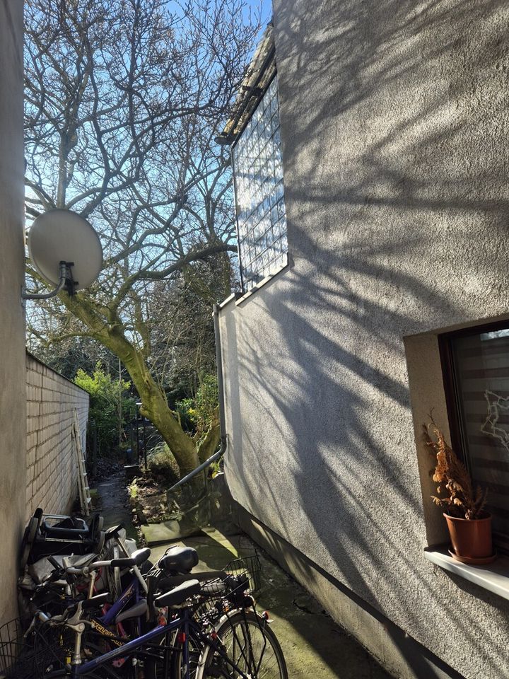 ...im Erdgeschoss mit Terrasse