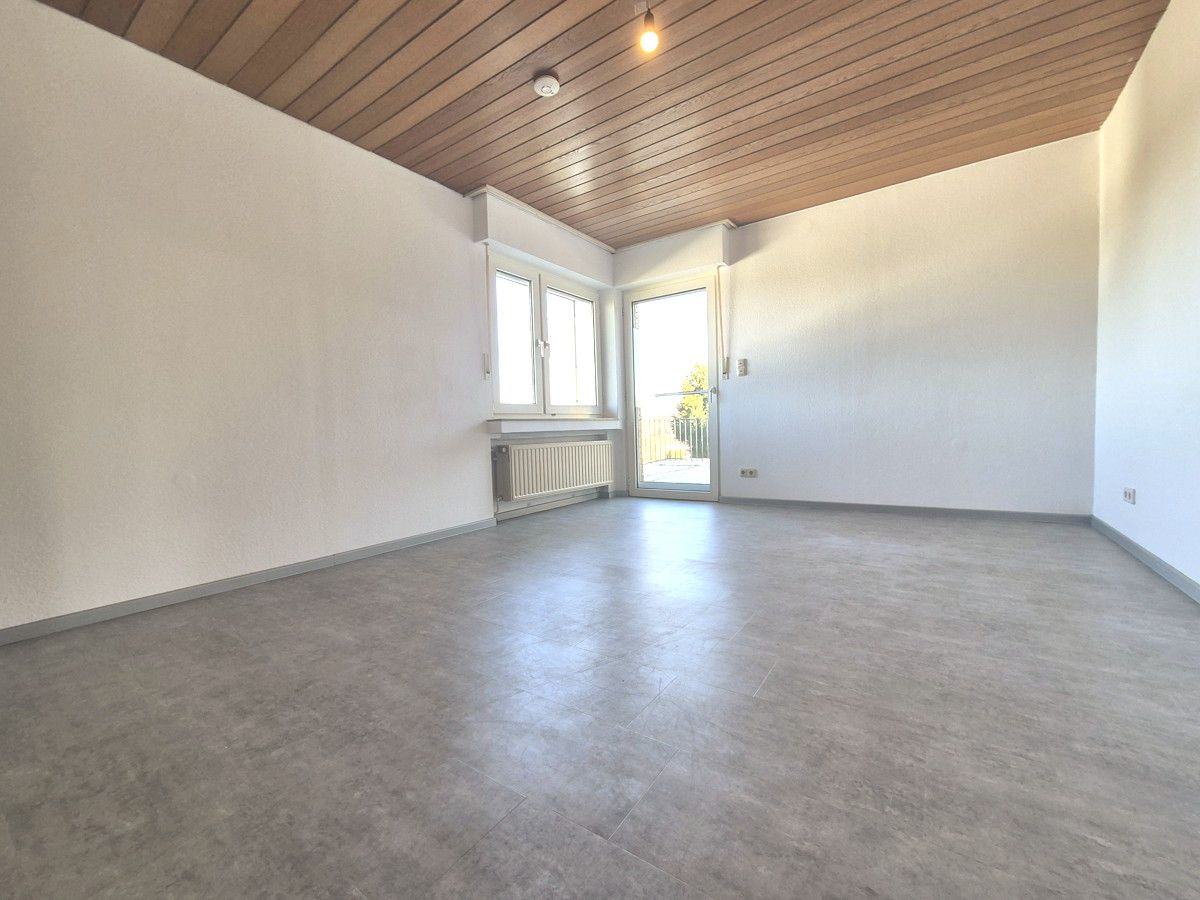 und hinten hinaus...