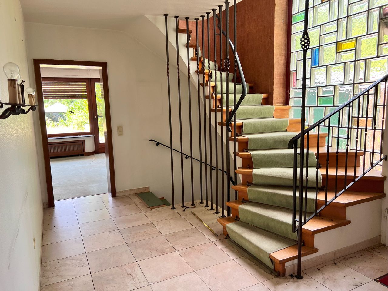 Treppe zum OG