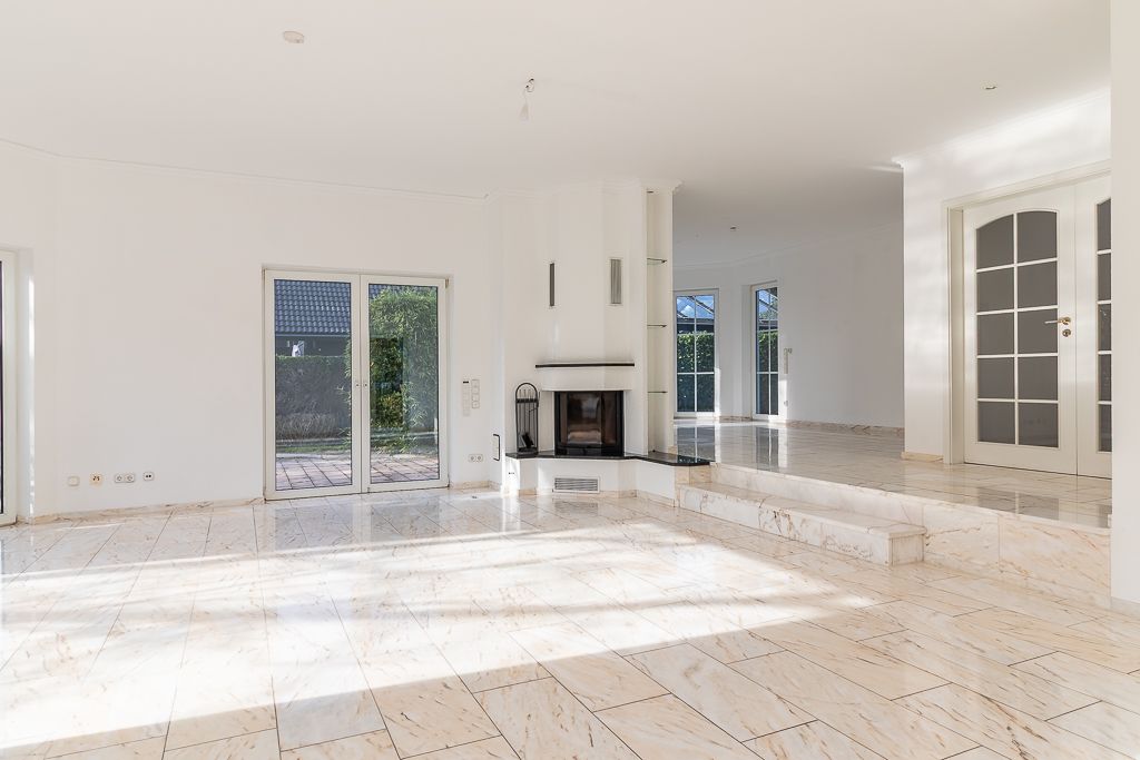 Wohnzimmer und Esszimmer