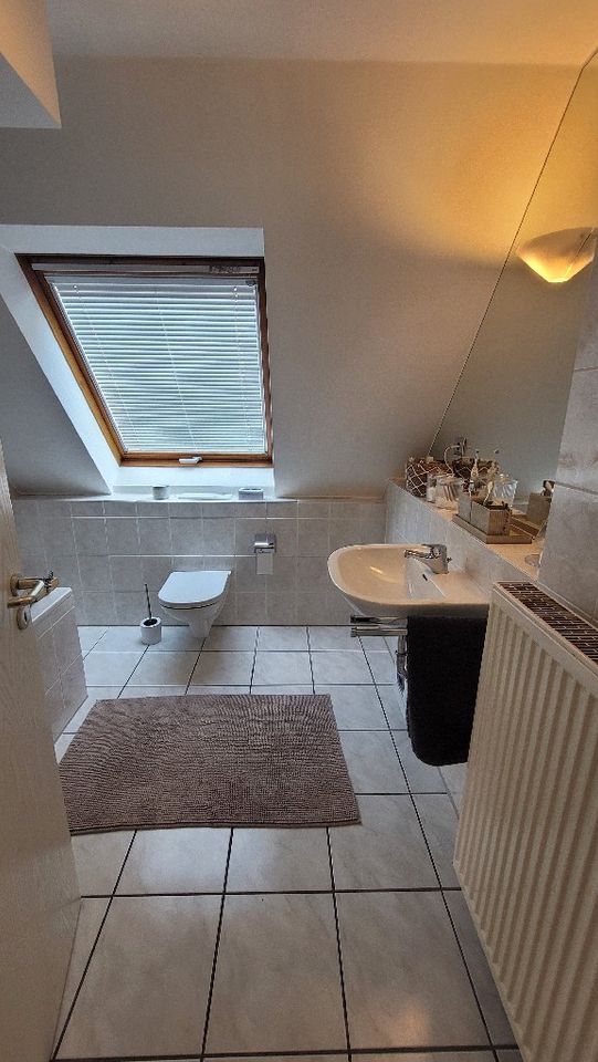 Wannenbad im Dachgeschoss