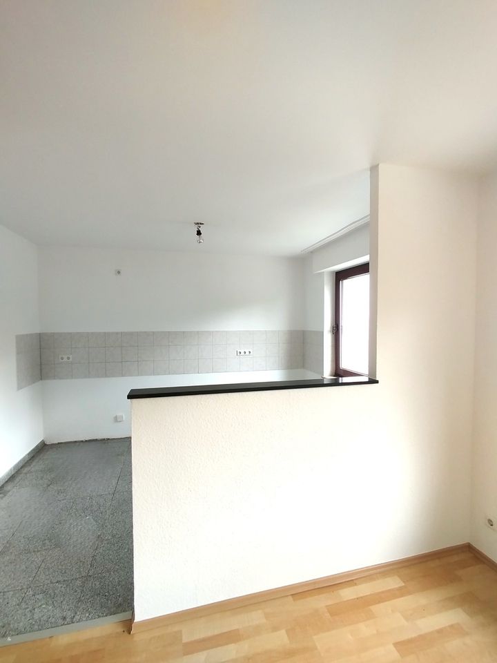 Küche mit "Theke"