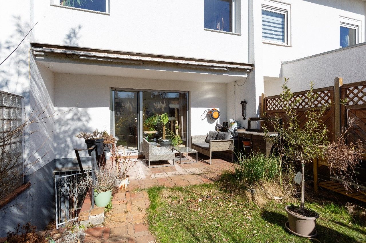 Terrasse mit Markise