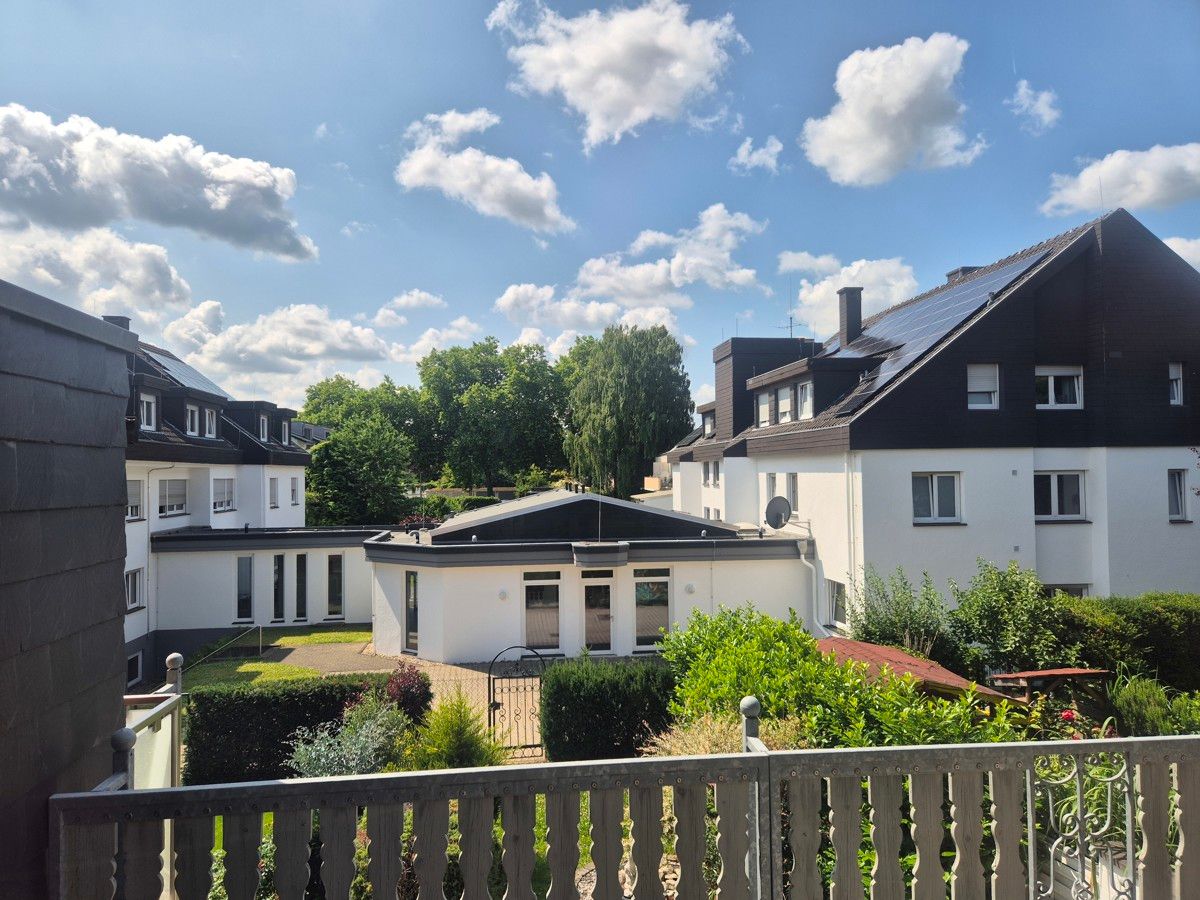 ...mit Balkon
